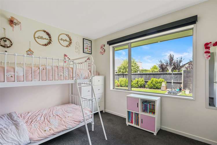 4 Coutts Lane West Melton_13