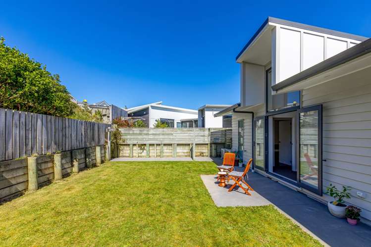32 Lacebark Lane Woodridge_19