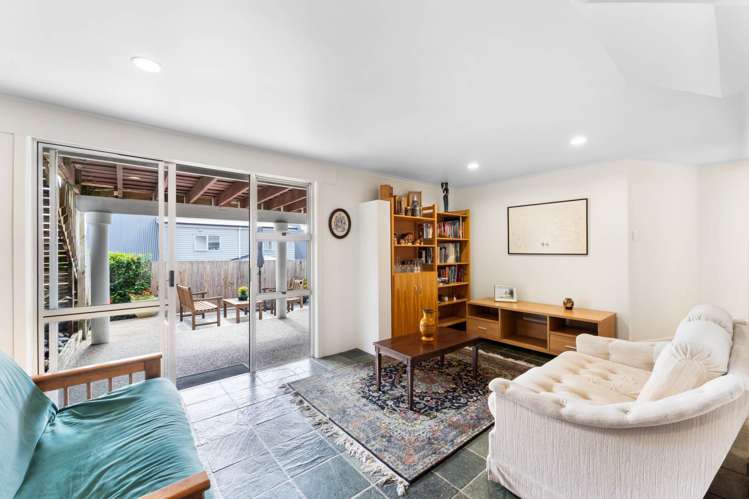 1/23 Holt Avenue Torbay_20