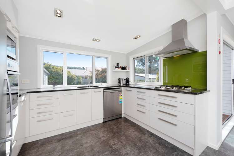 2 Atua Street Johnsonville_6