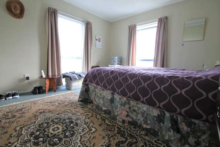 35e Springs Road Parakai_6