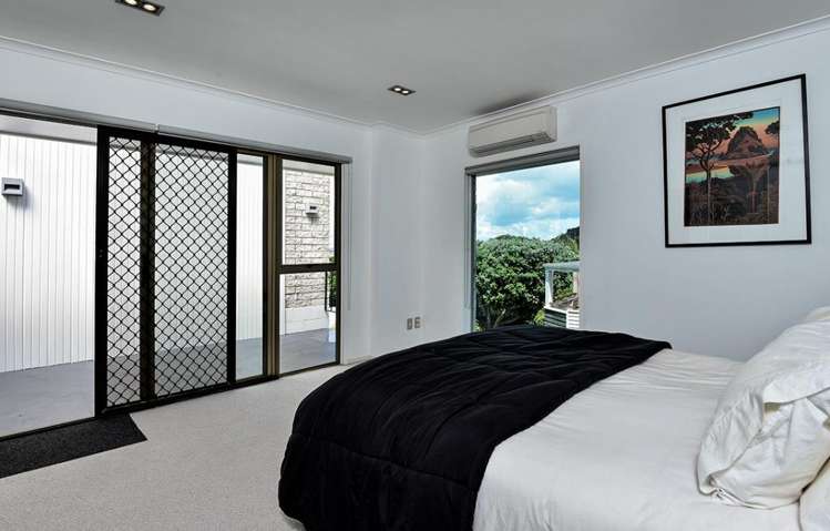 2/47 Clarence Street Devonport_8