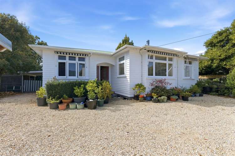 188 Commercial Street Takaka_13