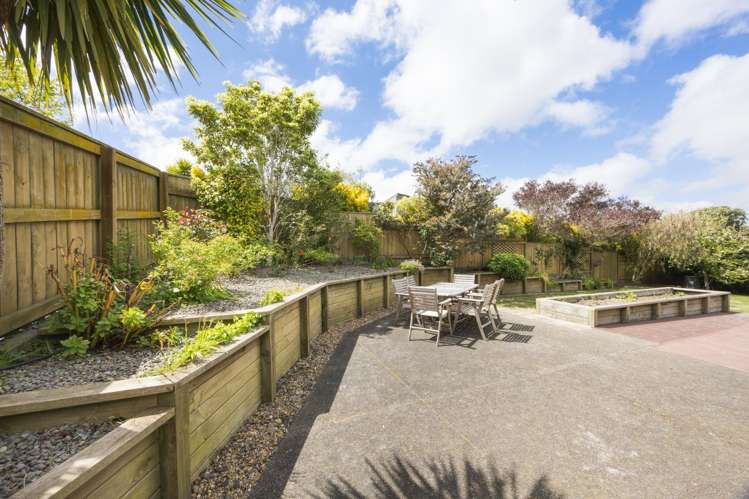 9 Logan Grove Feilding_26