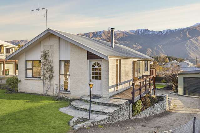 37 Hunter Crescent Wanaka_2