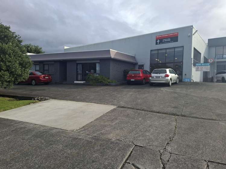 A/21 Akatea Road Glendene_6