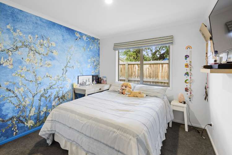 63 Chartwell Street Burwood_12