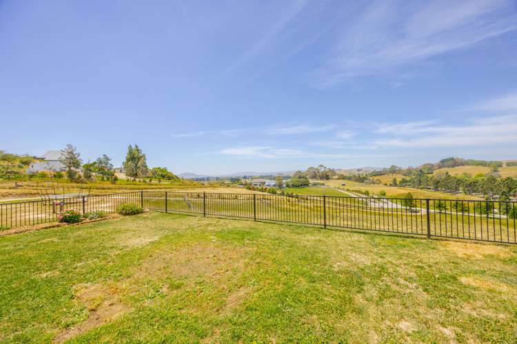 1 Country Lane Waipawa_17
