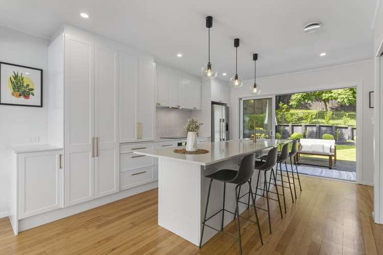 69 Saffron Street Birkdale_2