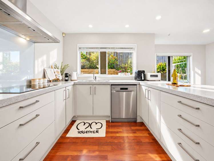 49B Merriefield Avenue Forrest Hill_11
