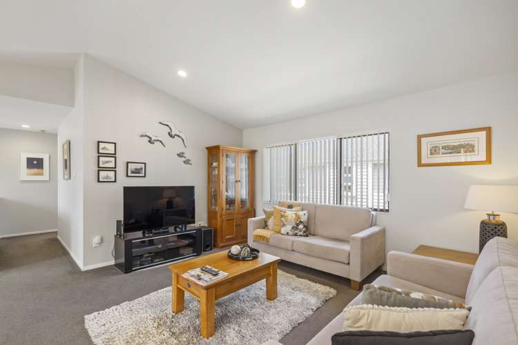 2/23 Kiteroa Terrace Rothesay Bay_7