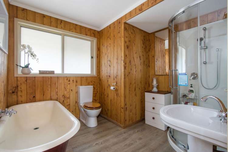 60 Hume Road Aongatete_14