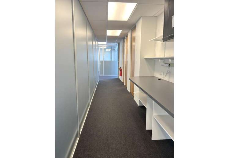 7/9 Sir Gil Simpson Drive Burnside_9