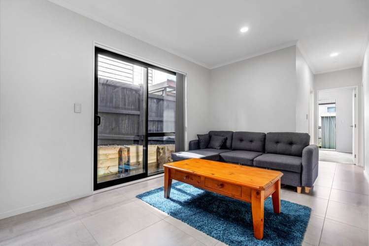 29 Carrygawley Road Flat Bush_21