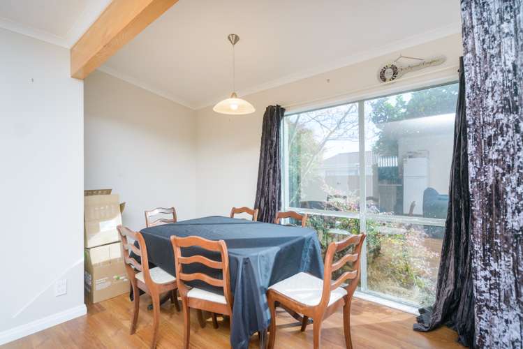 12 Coromandel Court Roslyn_9