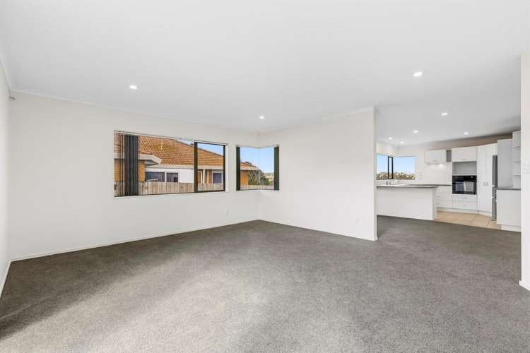 53 Kath Hopper Drive Orewa_10