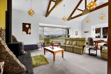 169 Hursthouse Road_2
