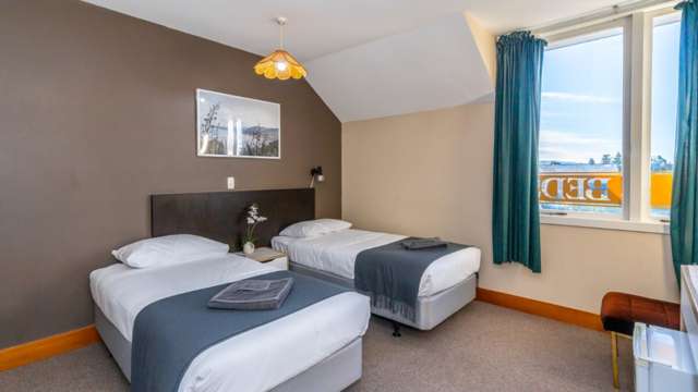 39 South Terrace Darfield_4