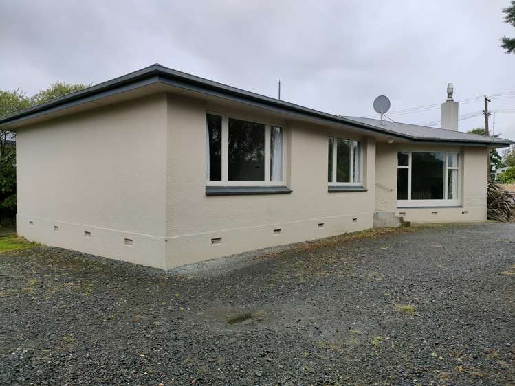 146 Edinburgh Crescent Waikiwi_7