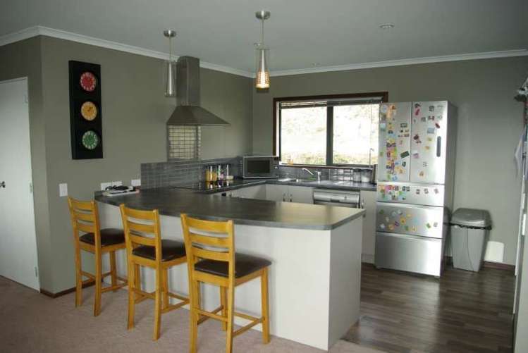 219 Forest Road Oruanui_2