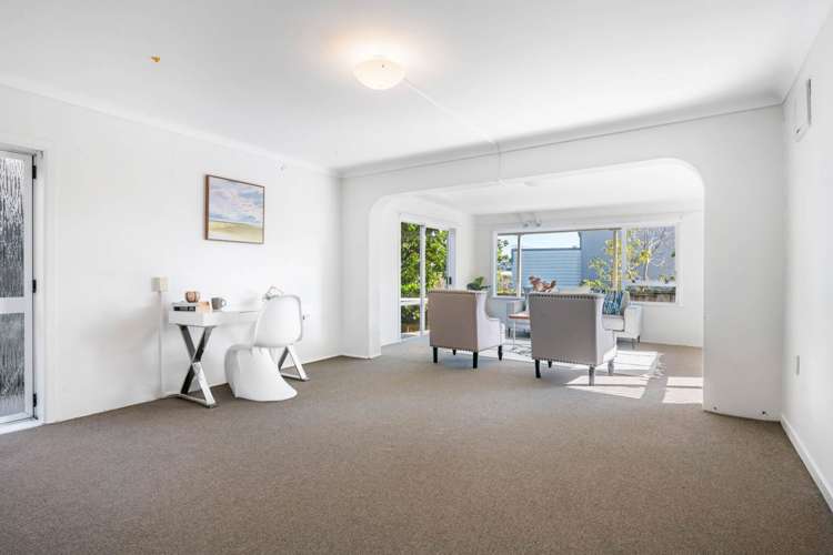 340 Beach Road Mairangi Bay_10