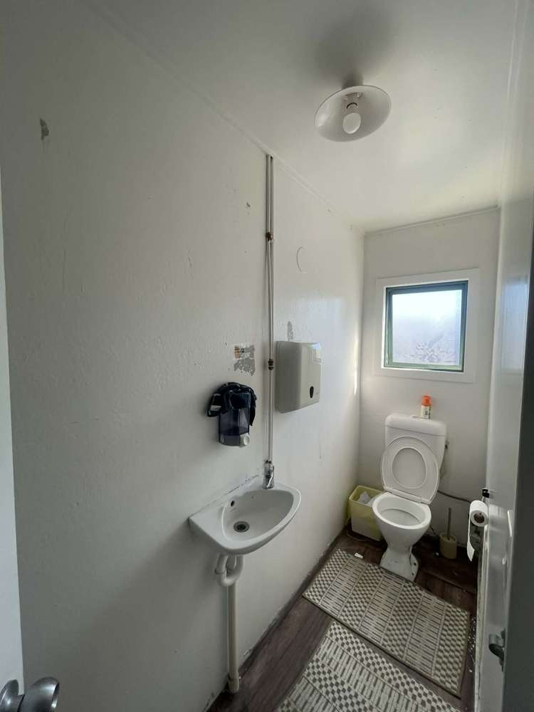 4/4 Freeman Way Manukau_21