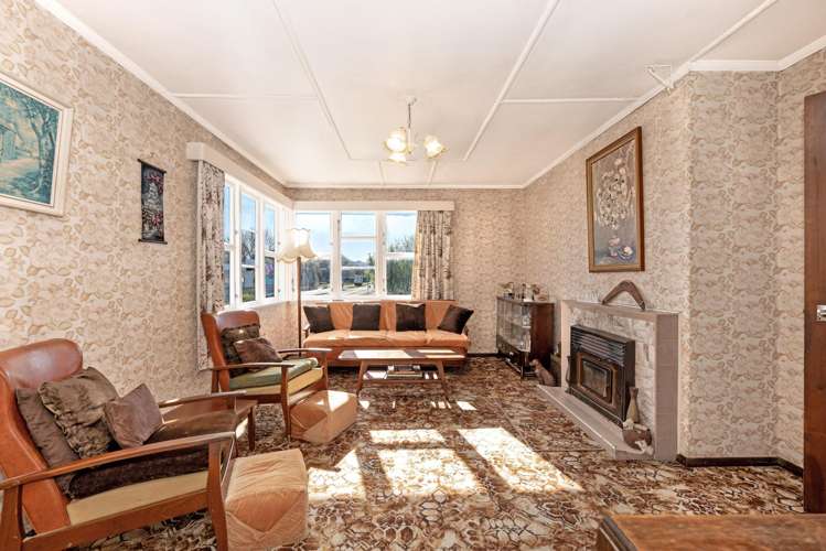 684 Childers Road Elgin_10