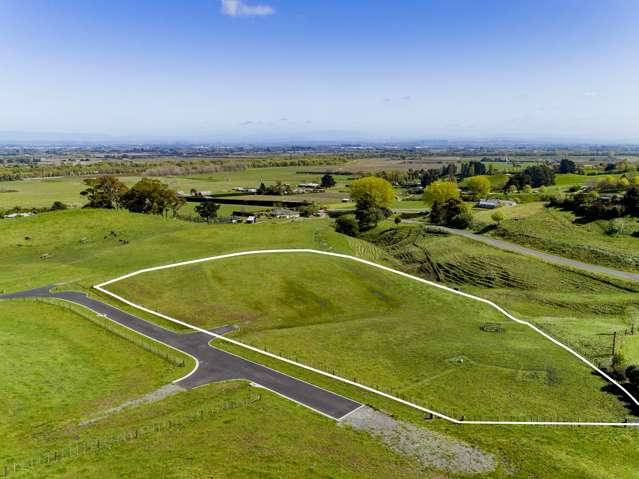 37 Holland Lane Haumoana_1