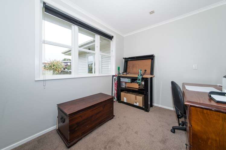 10 Kaweka Street New Lynn_13
