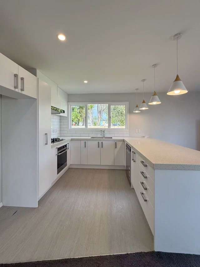 6 Crieff Place Te Atatū Peninsula_4