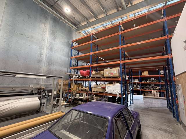 H/130 Hugo Johnston Drive Penrose_4