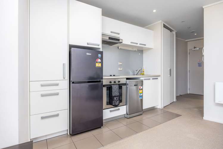 12i/156 Vincent Street Auckland Central_9