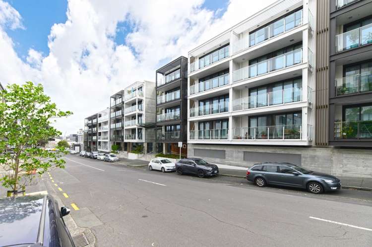 324/27 Enfield Street Mt Eden_16