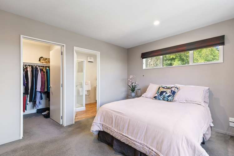 10 The Tors Heathcote Valley_15