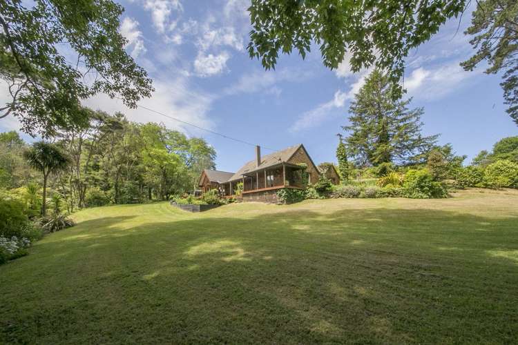 1073 Peak Road Helensville_14