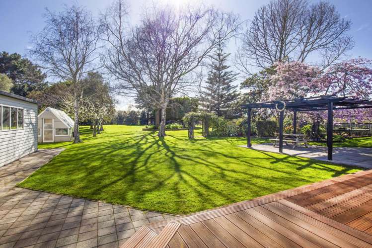 97 Gear Road Te Horo_2