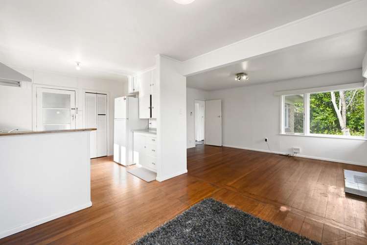 84 Knighton Road 1076_8