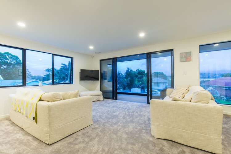 14 Boyd Avenue Mangere Bridge_12