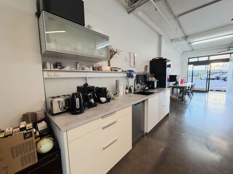 88 Broadway Newmarket_8