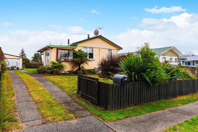 Welcome to 37 Te Takinga Street