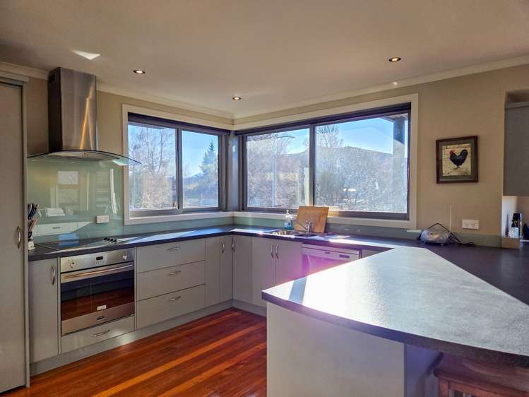 35 Aorangi  Crescent_5