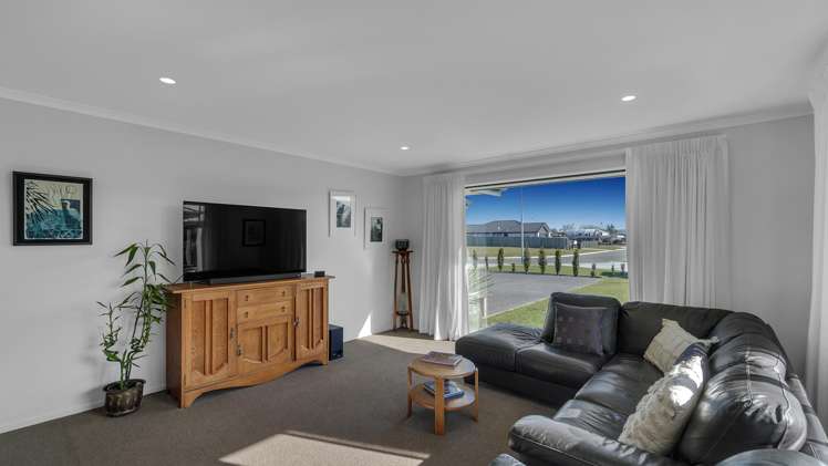 7 Merino Crescent Amberley_9