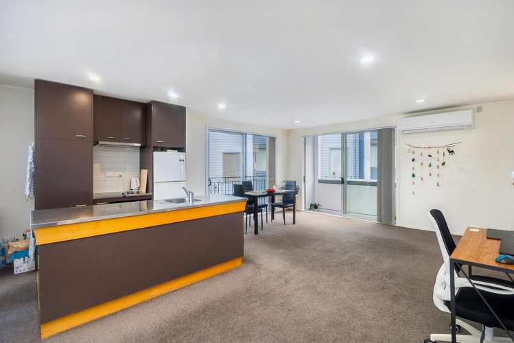 57/3 Wagener Place_0