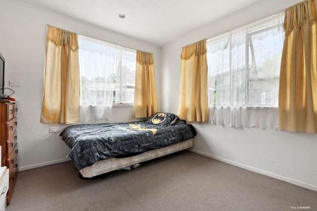 2/144a Mcleod Road Te Atatu South_2