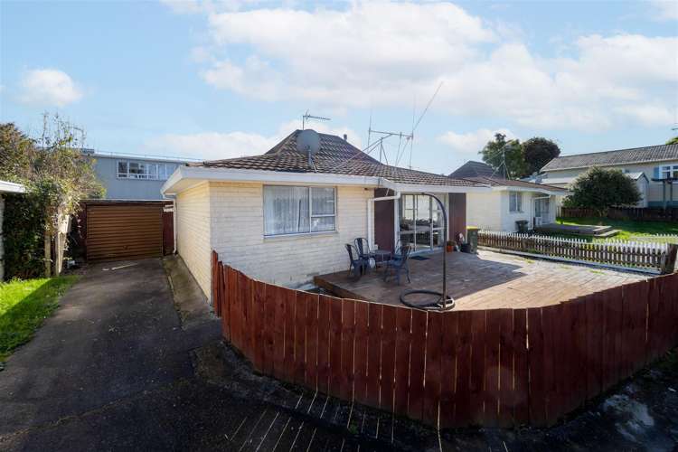 343B Te Rapa Road Beerescourt_13