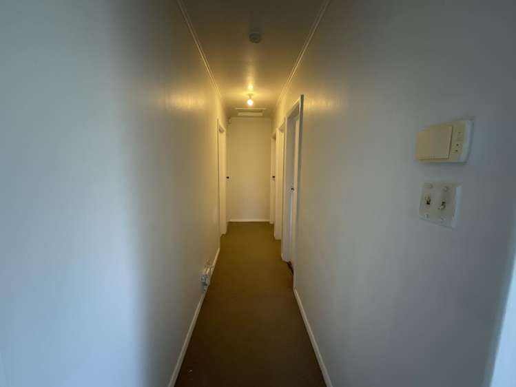 1 Hutt Road Manurewa_9