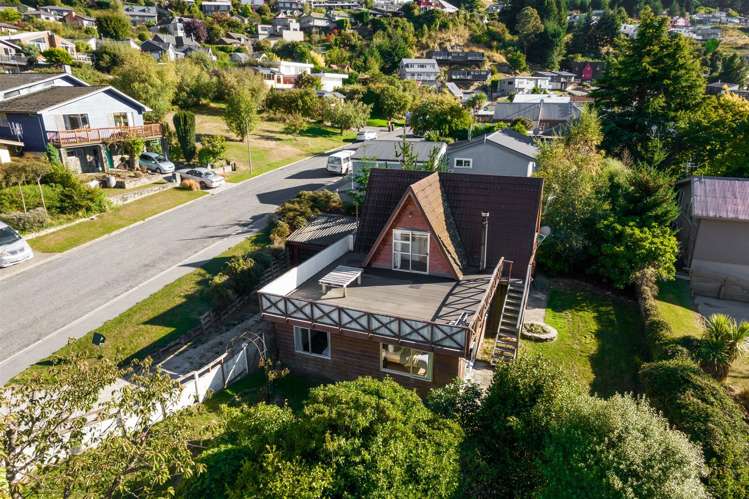 5 Avalon Crescent Fernhill/Sunshine Bay_21