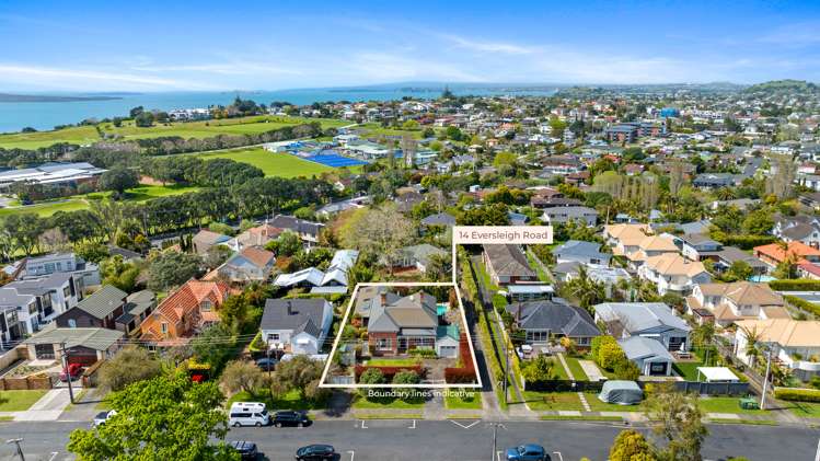 14 Eversleigh Road Belmont_35