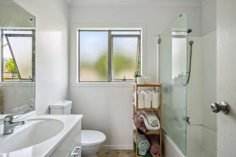 2 Toru Street Makaraka_15