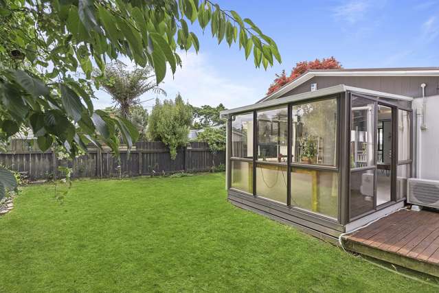 2/88b Kelvin Road Papakura_2